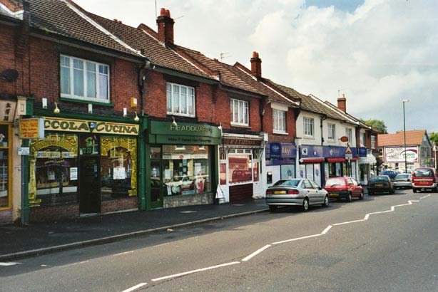 england001.jpg - 56805 Bytes