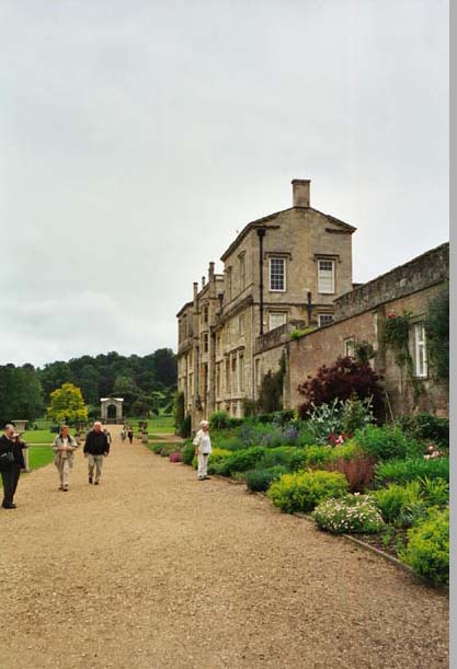 england055.jpg - 43155 Bytes