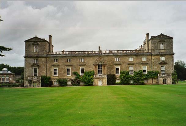 england058.jpg - 34615 Bytes