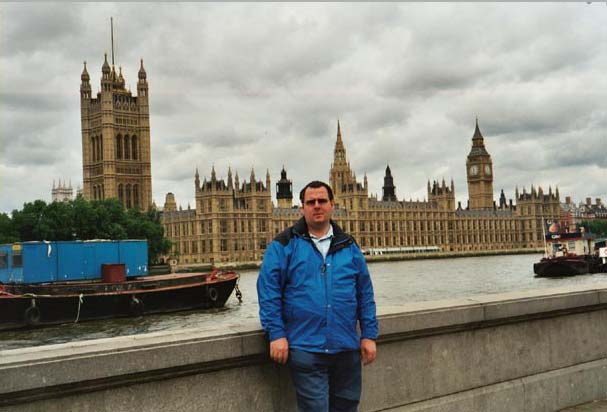 england083.jpg - 40449 Bytes