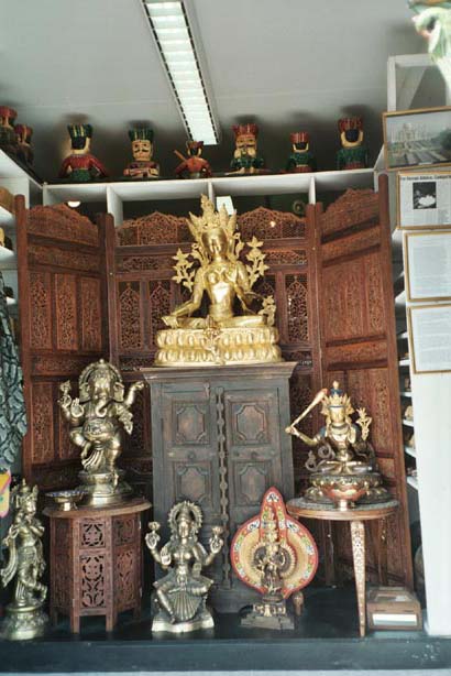 igahro46.jpg - 54409 Bytes