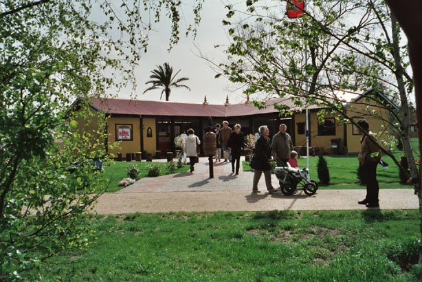 igahro53.jpg - 85983 Bytes