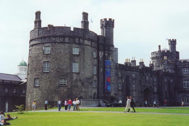 irland08.jpg - 37355 Bytes