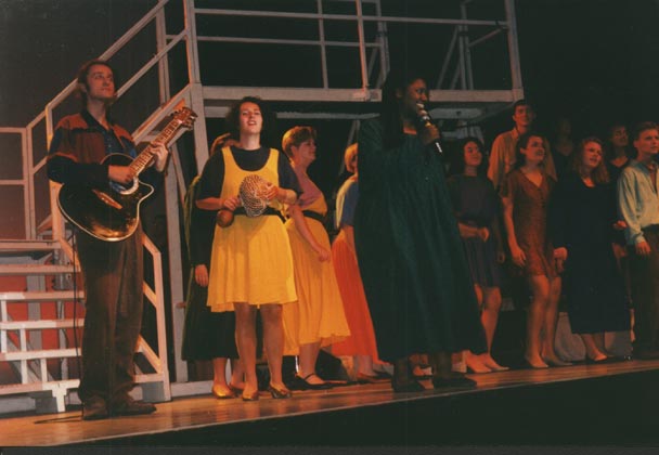 UWP_WiM24.jpg - 37279 Bytes